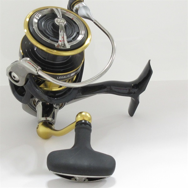 １８レガリスＬＴ ３０００Ｄー Ｃ